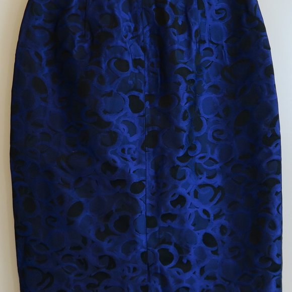 NWT St. John Cobalt/Caviar Evening Satin-Sheen Skirt Size 2 MSRP $695